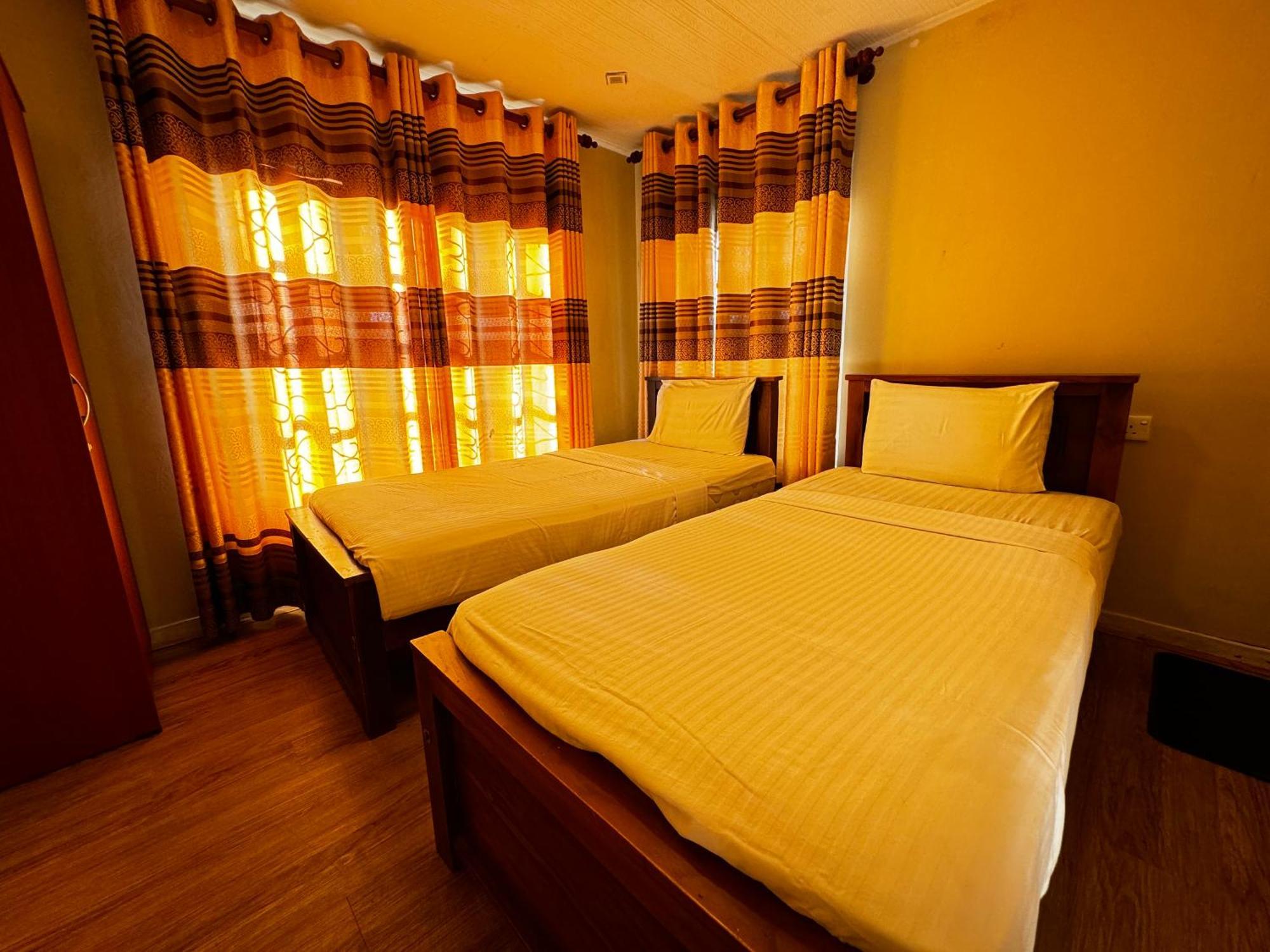 Blue Moon Hotel Nuwara Eliya Exterior photo
