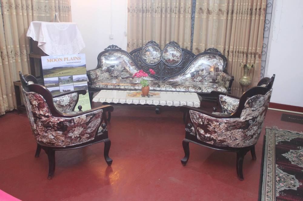 Blue Moon Hotel Nuwara Eliya Exterior photo