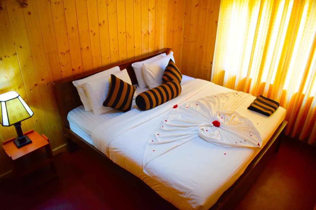 Blue Moon Hotel Nuwara Eliya Exterior photo