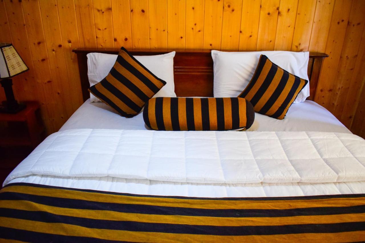 Blue Moon Hotel Nuwara Eliya Exterior photo